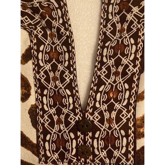 Ladies Alfred Dunner Animal Print Zebra Embellished Sequins 3/4 Sleeve Top - Picture 4 of 7